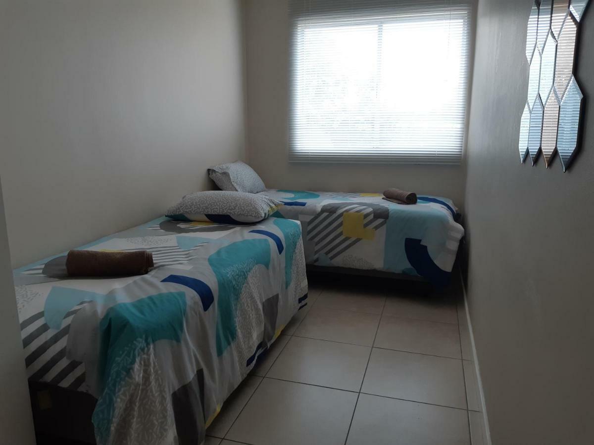 84 Camarque Umdloti Beach Apartment Exterior photo